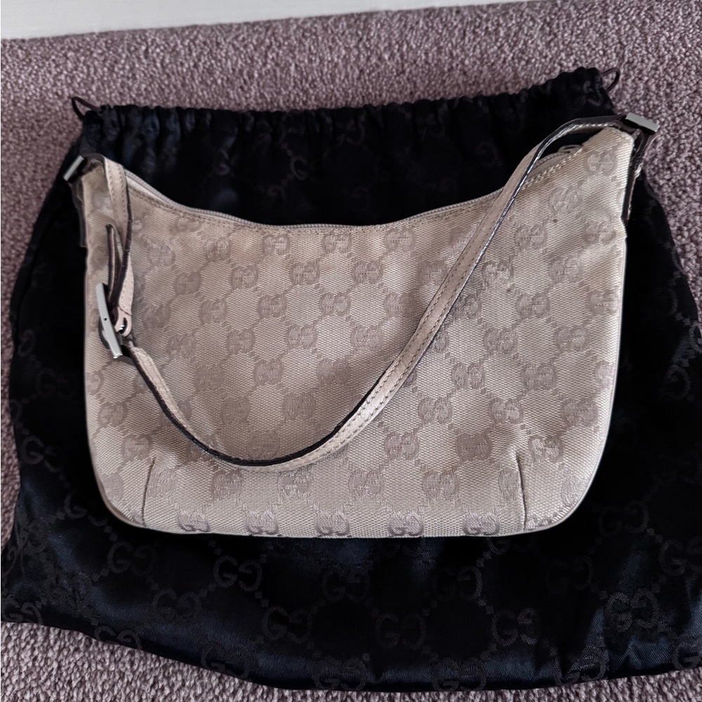Gucci Beige Shoulder Bag